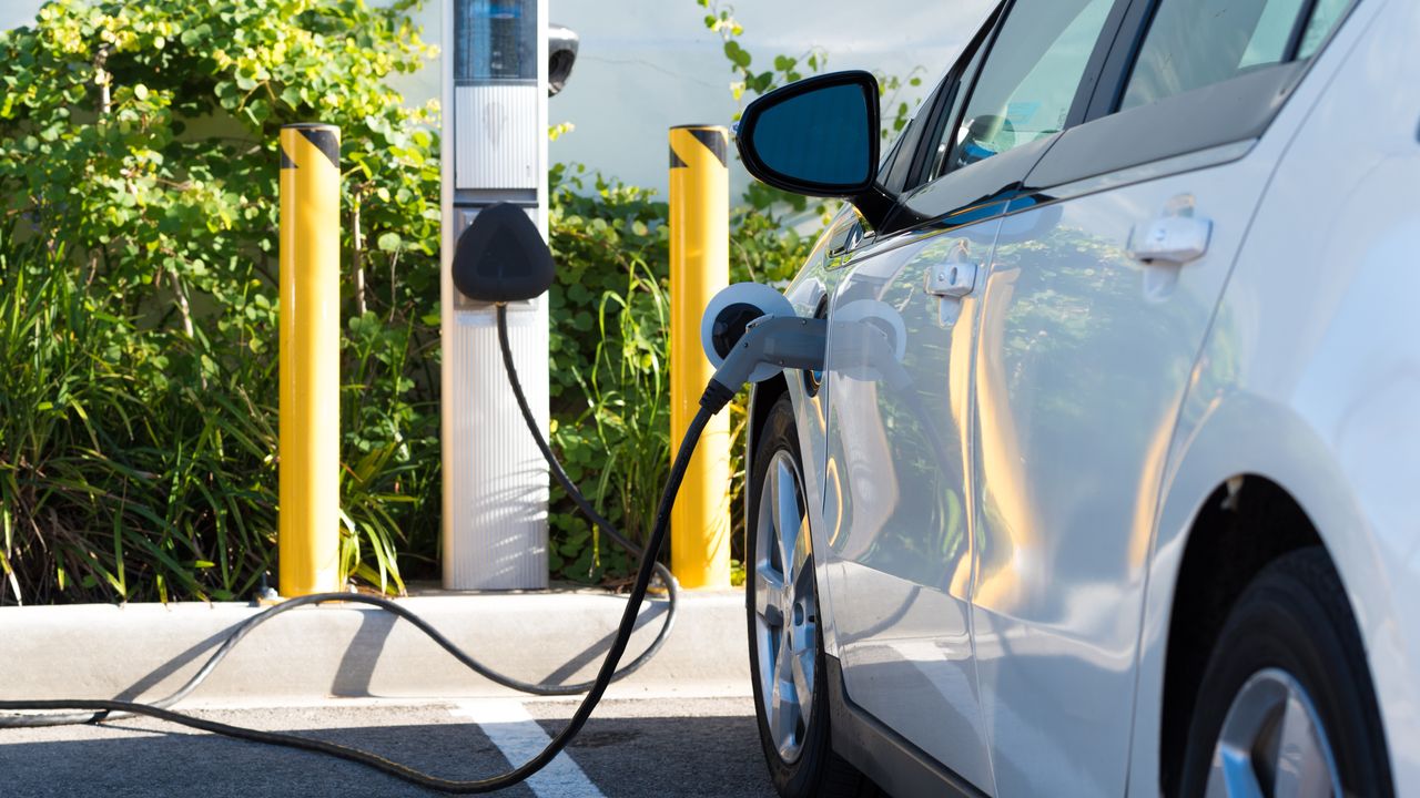 Integrating EV Charging Platforms: A Comprehensive Guide